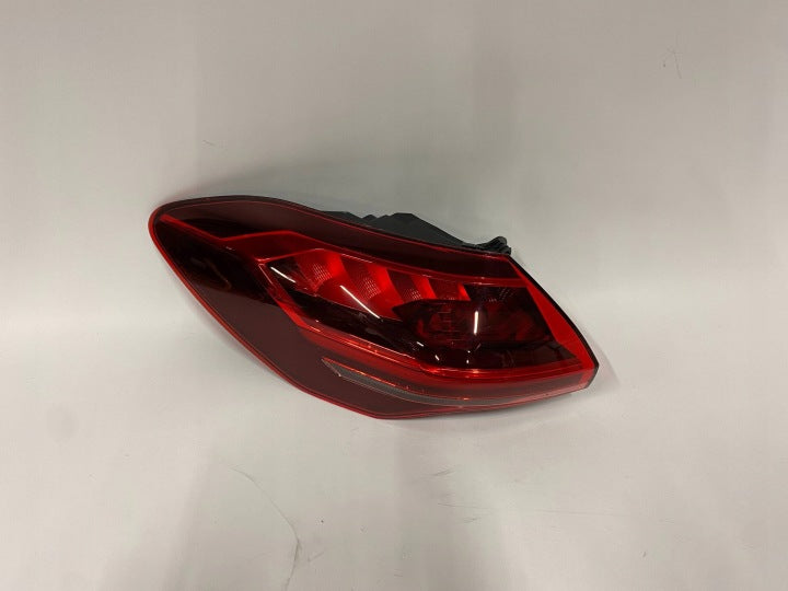 Rückleuchte Audi A5 8B3945207B Links Rearlight RUK1920869948sa
