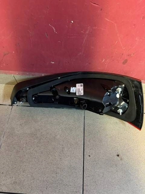 Rückleuchte Audi Q3 8U0945094A Rechts Rearlight RUK1936642296yp