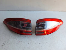 Laden Sie das Bild in den Galerie-Viewer, Rückleuchte Ford S-Max LED Rechts Rearlight RUK1949537359yu