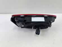 Laden Sie das Bild in den Galerie-Viewer, Rückleuchte VW Polo Rechts Rearlight RUK2035132549uj