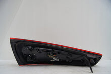 Laden Sie das Bild in den Galerie-Viewer, Rückleuchte Audi Q3 8U0945093A 8U0945094A Ein Satz Rearlight RUK2199506889eo