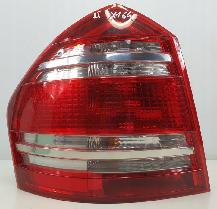 Rückleuchte Mercedes-Benz X164 A1648200564 Links Rearlight RUK2212965599ll