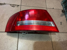 Laden Sie das Bild in den Galerie-Viewer, Rückleuchte Audi A6 C6 4F5945095D Ein Stück (Rechts oder Links) Rearlight RUK2219732785mw