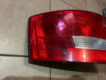 Laden Sie das Bild in den Galerie-Viewer, Rückleuchte Audi A6 C6 4F5945095D Ein Stück (Rechts oder Links) Rearlight RUK2219732785mw
