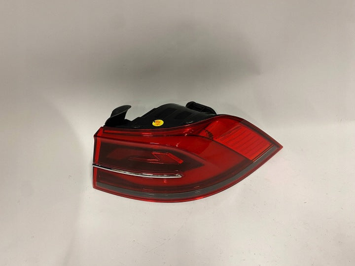 Rückleuchte VW 3ED945208A Rechts Rearlight RUK2224991298uc