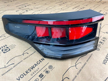 Laden Sie das Bild in den Galerie-Viewer, Rückleuchte VW 57L945207A Links Rearlight RUK2253629777ff