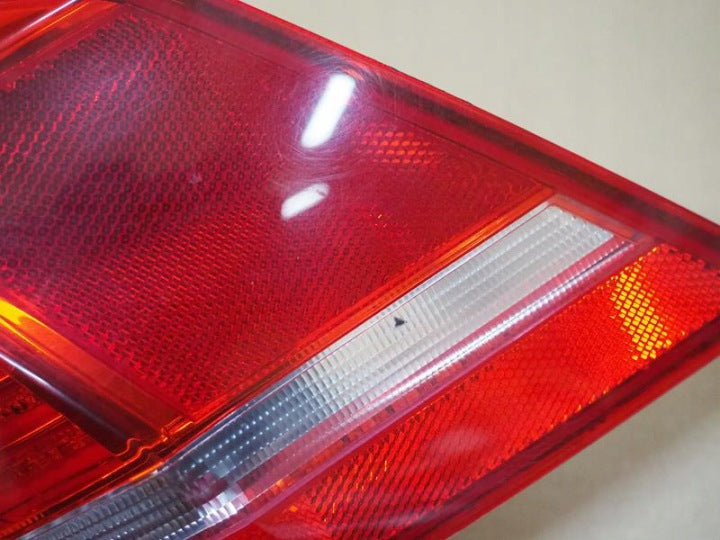 Rückleuchte VW Passat B7 LED Rechts Rearlight RUK2286749581zg