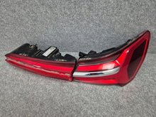 Laden Sie das Bild in den Galerie-Viewer, Rückleuchte Audi A6 C8 4K5945070 4K5945076 Ein Satz Rearlight RUK2315900473ib