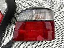 Load image into Gallery viewer, Rückleuchte BMW Touring E36 Ein Satz Rearlight RUK2323221838vy