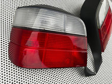 Load image into Gallery viewer, Rückleuchte BMW Touring E36 Ein Satz Rearlight RUK2323221838vy