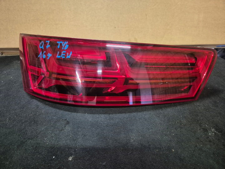 Rückleuchte Audi Q7 Links Rearlight RUK2389834056yp