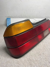Laden Sie das Bild in den Galerie-Viewer, Rückleuchte BMW 7 Links Rearlight RUK2441872104ib