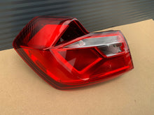 Laden Sie das Bild in den Galerie-Viewer, Rückleuchte Audi A1 82A945069A Links Rearlight RUK2663085494av