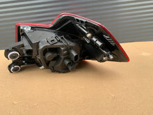 Laden Sie das Bild in den Galerie-Viewer, Rückleuchte Audi A1 82A945069A Links Rearlight RUK2663085494av