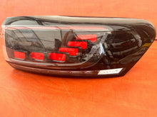 Laden Sie das Bild in den Galerie-Viewer, Rückleuchte VW I 11A945208A Rechts Rearlight RUK2666522819iq