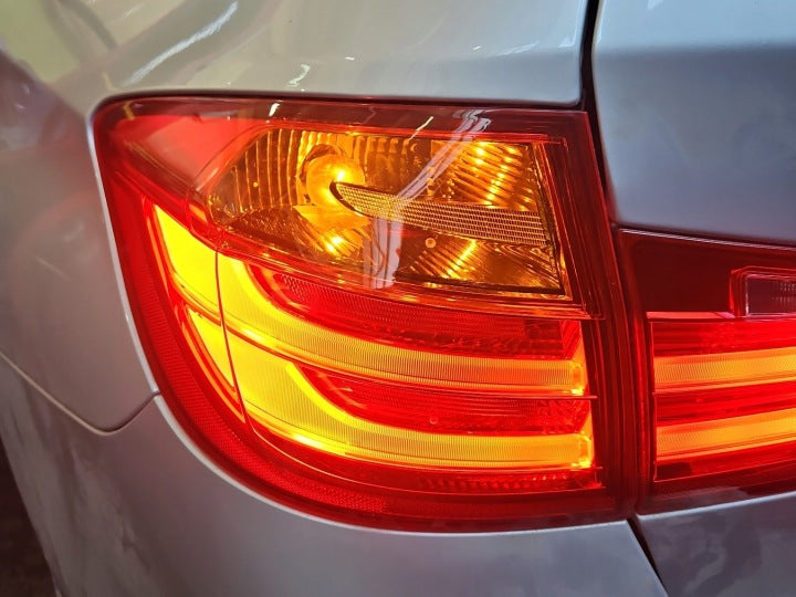 Rückleuchte BMW F30 1571610 Links Rearlight RUK2668751654bs