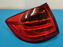 Laden Sie das Bild in den Galerie-Viewer, Rückleuchte BMW F30 1571610 Links Rearlight RUK2668751654bs