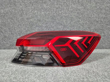 Laden Sie das Bild in den Galerie-Viewer, Rückleuchte Audi E-Tron 89A945070 Rechts Rearlight RUK2859653493im