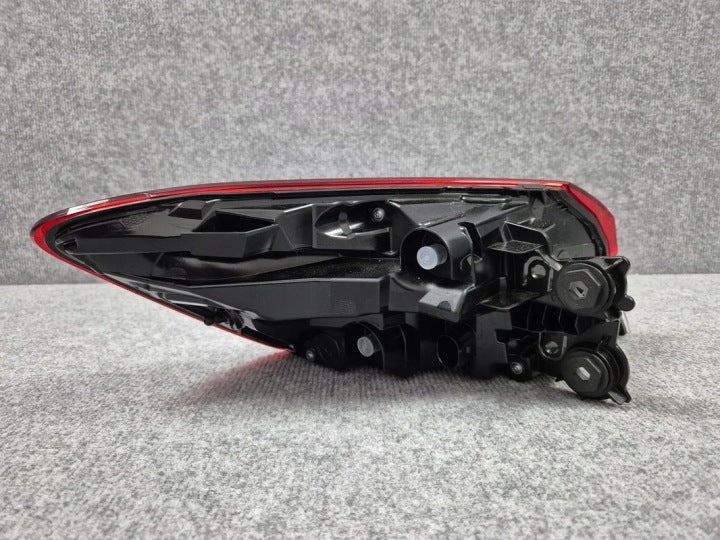 Rückleuchte Audi E-Tron 89A945070 Rechts Rearlight RUK2859653493im
