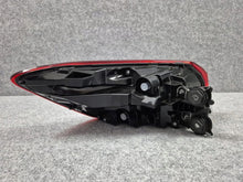 Laden Sie das Bild in den Galerie-Viewer, Rückleuchte Audi E-Tron 89A945070 Rechts Rearlight RUK2859653493im