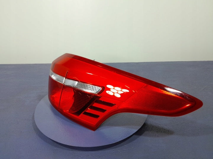 Rückleuchte Ford Focus F1EB-13404-DB Rechts Rearlight RUK2868284601ja