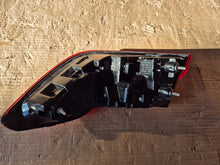 Laden Sie das Bild in den Galerie-Viewer, Rückleuchte BMW G21 7442757 Links Rearlight RUK2873201861up