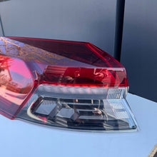 Laden Sie das Bild in den Galerie-Viewer, Rückleuchte Audi E-Tron Sportback Q4 89A945091B Links Rearlight RUK2890791180cz
