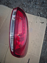 Laden Sie das Bild in den Galerie-Viewer, Rückleuchte VW Scirocco 1K8945096G Rechts Rearlight RUK2913269583jv