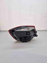 Laden Sie das Bild in den Galerie-Viewer, Rückleuchte Audi Q2 81A945092C Rechts Rearlight RUK2924638108cg