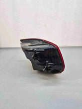 Laden Sie das Bild in den Galerie-Viewer, Rückleuchte Audi Q2 81A945092C Rechts Rearlight RUK2924638108cg