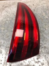 Laden Sie das Bild in den Galerie-Viewer, Rückleuchte Audi Q3 8U0945093H Links Rearlight RUK2937046610yh