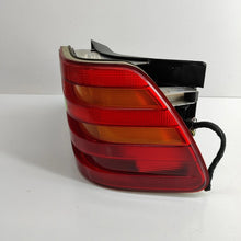 Laden Sie das Bild in den Galerie-Viewer, Rückleuchte Mercedes-Benz Coupe 1408201864 Rechts Rearlight RUK2946302767xc
