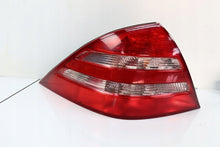 Load image into Gallery viewer, Rückleuchte Mercedes-Benz A2158200164 Links Rearlight RUK3000416808xc