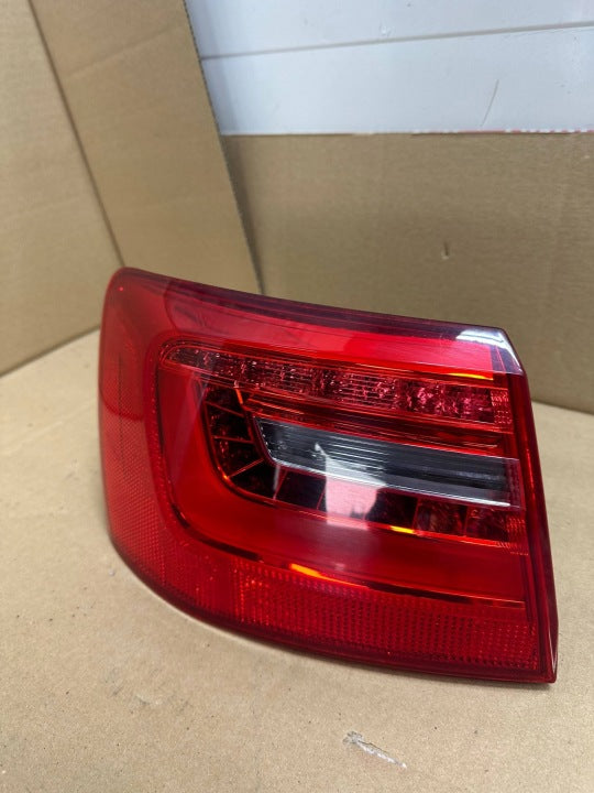 Rückleuchte Audi A6 C7 Avant 4G9945095B Links Rearlight RUK3095005772hz