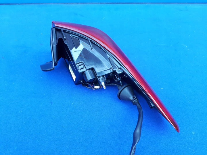 Rückleuchte Hyundai Kona 92401J9000 Links Rearlight RUK3199984828vm
