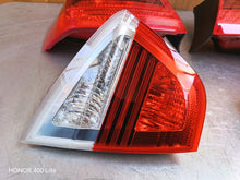 Laden Sie das Bild in den Galerie-Viewer, Rückleuchte BMW E90 6937458 Ein Satz Rearlight RUK3201093576ik