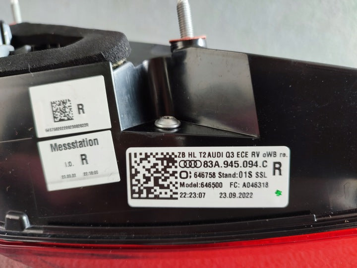 Rückleuchte Audi Q3 83A945094C Rechts Rearlight RUK3216107395ud