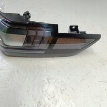 Laden Sie das Bild in den Galerie-Viewer, Rückleuchte VW 1T3945096 Rechts Rearlight RUK3216563629af