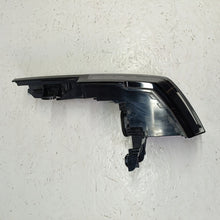 Laden Sie das Bild in den Galerie-Viewer, Rückleuchte VW 1T3945096 Rechts Rearlight RUK3216563629af