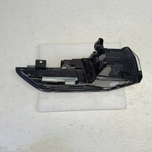 Laden Sie das Bild in den Galerie-Viewer, Rückleuchte VW 1T3945096 Rechts Rearlight RUK3216563629af