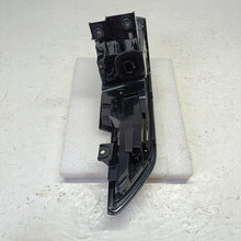 Laden Sie das Bild in den Galerie-Viewer, Rückleuchte VW 1T3945096 Rechts Rearlight RUK3216563629af