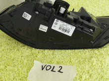 Laden Sie das Bild in den Galerie-Viewer, Rückleuchte VW Passat 3J0945207 Links Rearlight RUK3287845599sy