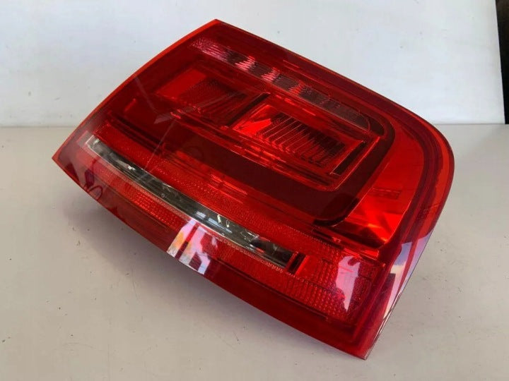 Rückleuchte Audi A8 4H0945096 Rechts Rearlight RUK3338720120vm