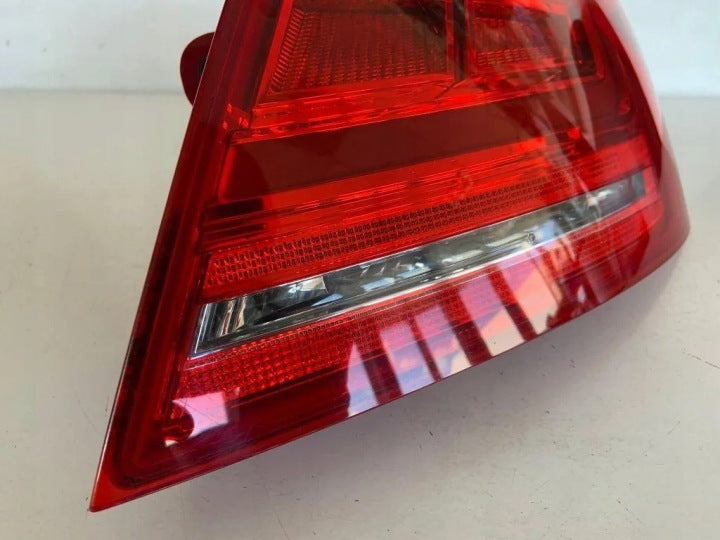 Rückleuchte Audi A8 4H0945096 Rechts Rearlight RUK3338720120vm