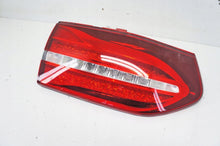 Laden Sie das Bild in den Galerie-Viewer, Rückleuchte Mercedes-Benz W213 TJ066-AR39877 Links Rearlight RUK3349135599ni