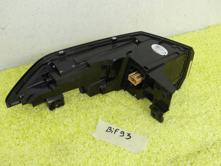 Rückleuchte VW I 1T3945207E Links Rearlight RUK3418558060ll