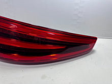 Laden Sie das Bild in den Galerie-Viewer, Rückleuchte Audi Q3 8U0945093A Links Rearlight RUK3439308249yb