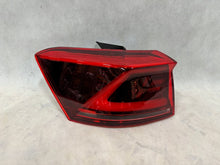Laden Sie das Bild in den Galerie-Viewer, Rückleuchte VW T-Roc 2GA945207A Links Rearlight RUK3462281510ik