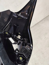 Laden Sie das Bild in den Galerie-Viewer, Rückleuchte Mazda IV Yaris V356010L Links Rearlight RUK3489740553hr