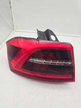 Laden Sie das Bild in den Galerie-Viewer, Rückleuchte VW Passat B8 3G9945207C Links Rearlight RUK3497724280jp